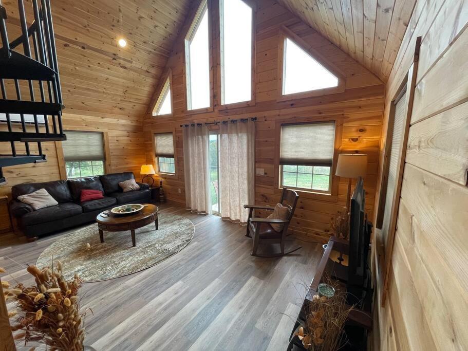 Cozy 1 Bedroom Cabin In The Heart Of Jonesborough Exterior foto